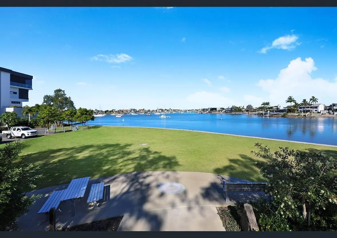Excellsior Apartments Mooloolaba Aparthotel